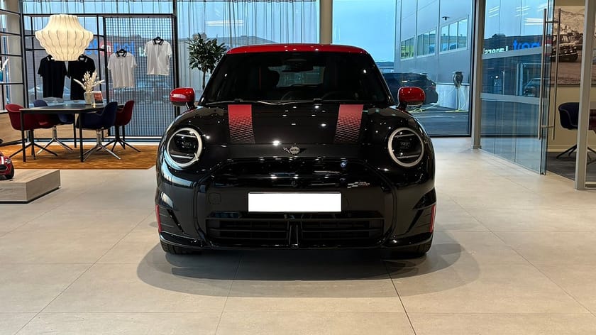 Bild 2 av MINI John Cooper Works Electric 258hk Utrustad med L-paket