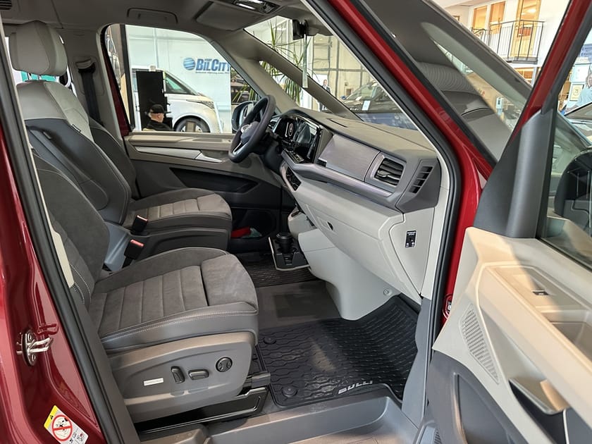 Bild 4 av Volkswagen California OCEAN HJULBAS: 3124 MM MOTOR: 2,0 L TDI