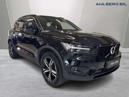 Volvo XC40 D3 FWD R-Design, Teknikpaket, Klimatpaket, Förarstöd, Ljuspaket, Parkeringskamera 360