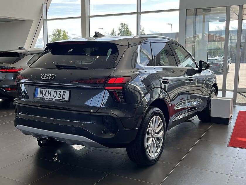 Bild 3 av Audi Q3 e-hybrid 272 hk Proline Editon