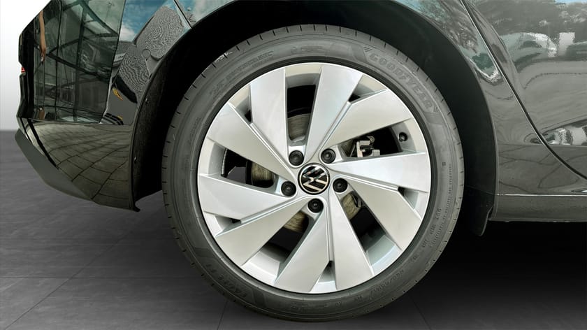 Bild 5 av Volkswagen Golf LIFE 1,5 ETSI 150 HK DSG7