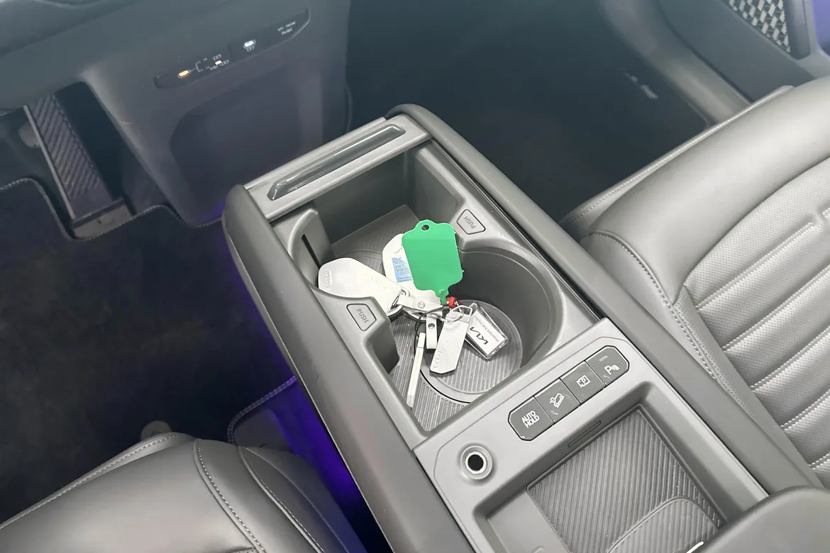 picture of a car