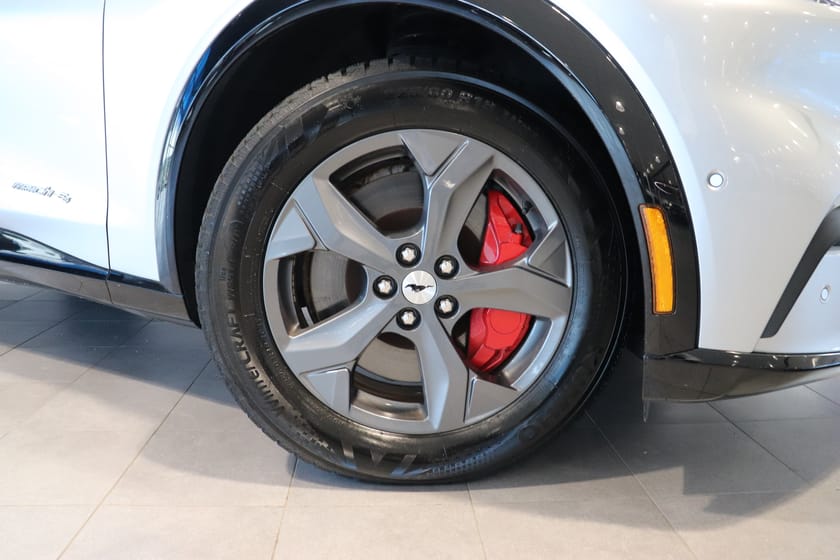 Bild 4 av Ford Mustang Mach-E Standard Range AWD 269Hk | Teknikpaket +