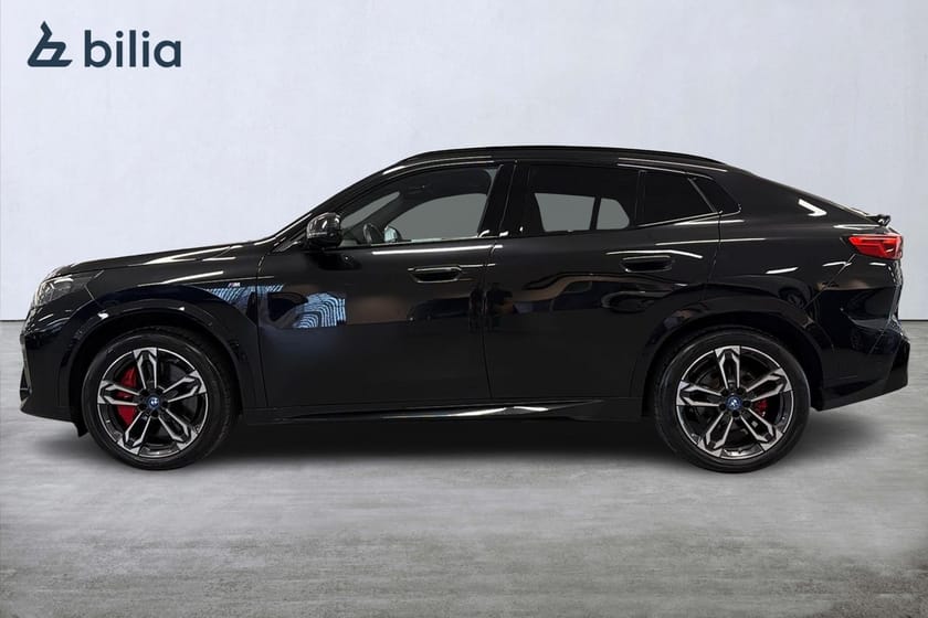 Bild 3 av BMW iX2 xDrive30 xDrive 30 M-sport Pro | H&K | Drag | Stol m minne