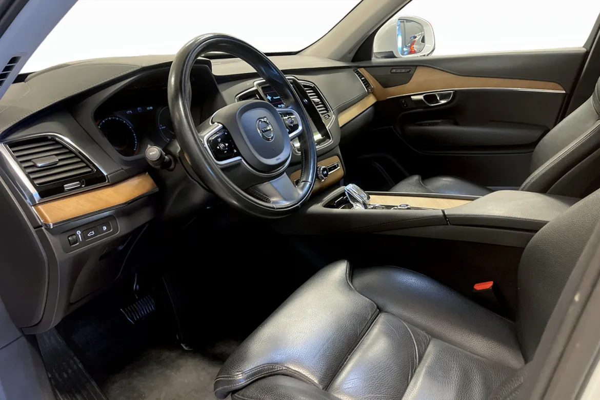Volvo XC90 7-seater