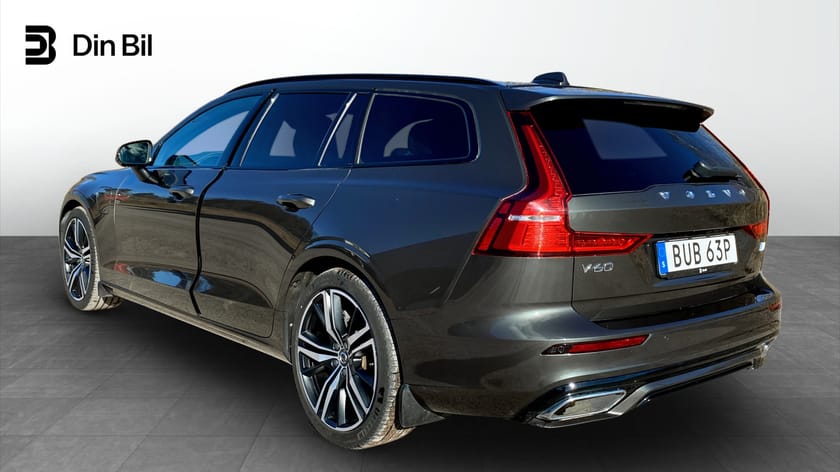 Bild 3 av Volvo V60 T8 R-DESIGN RECHARGE PANORAMA/BRÄNSLEVÄRMARE