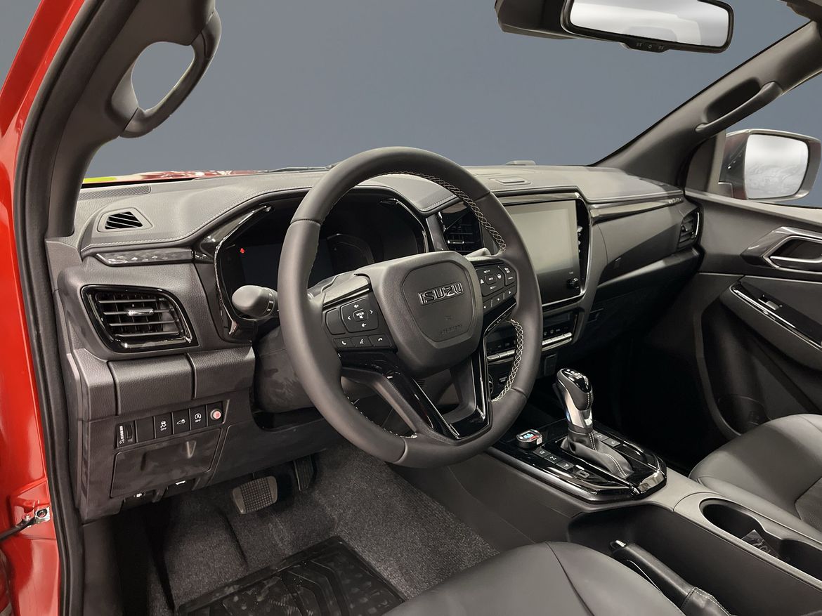 MZS49A – Isuzu D-Max Crew Cab