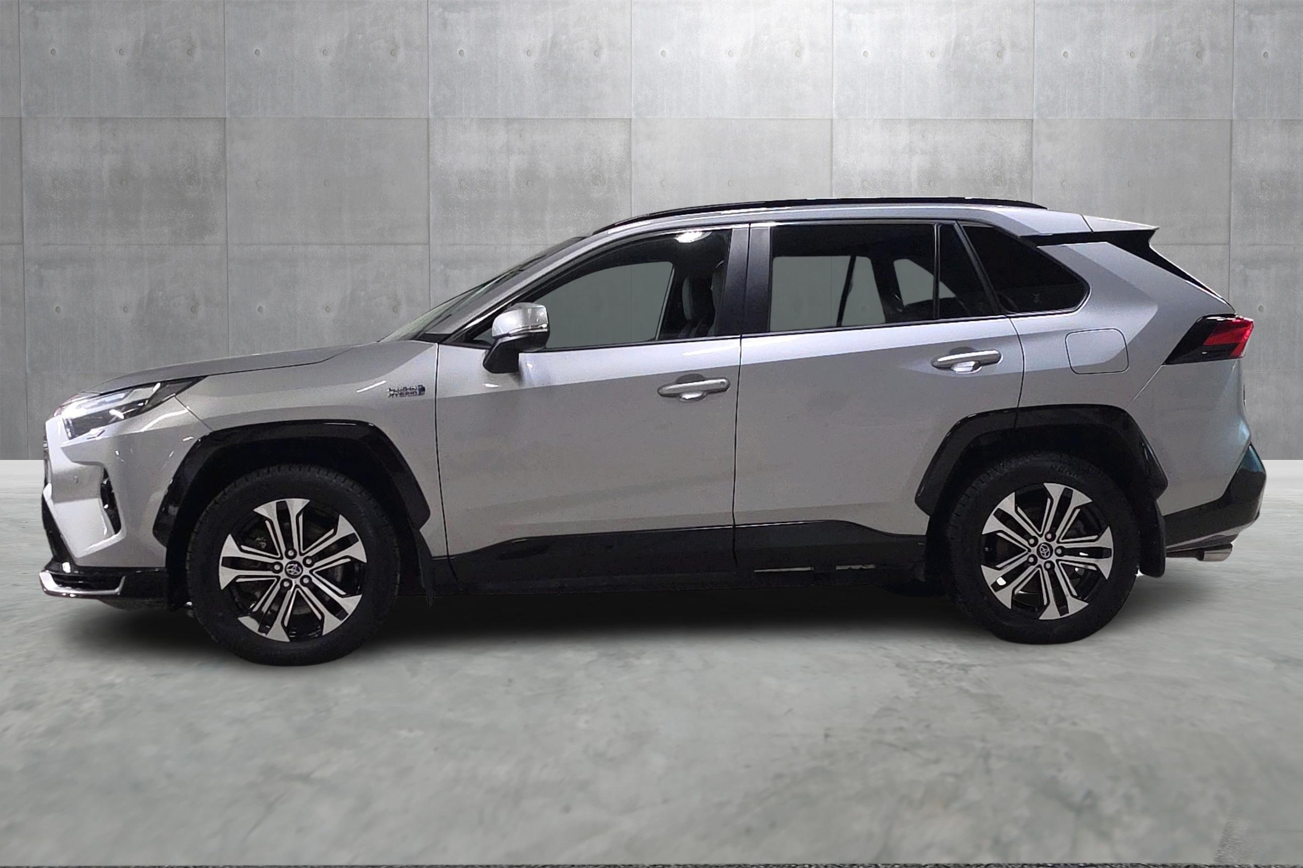 Thumnail bilde 1 av Toyota RAV4 Plug-in Hybrid