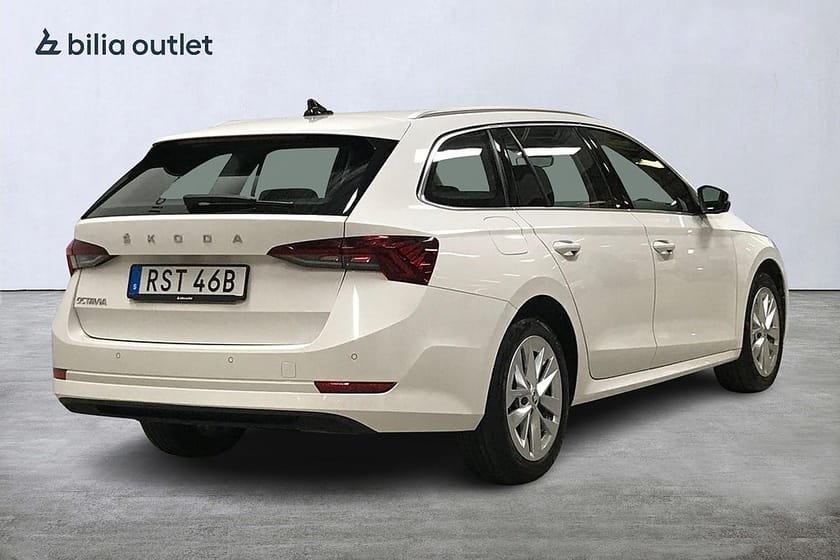 Bild 5 av Škoda Octavia Kombi Skoda 2.0 TDI DSG Style 150hk Cockpit Navi