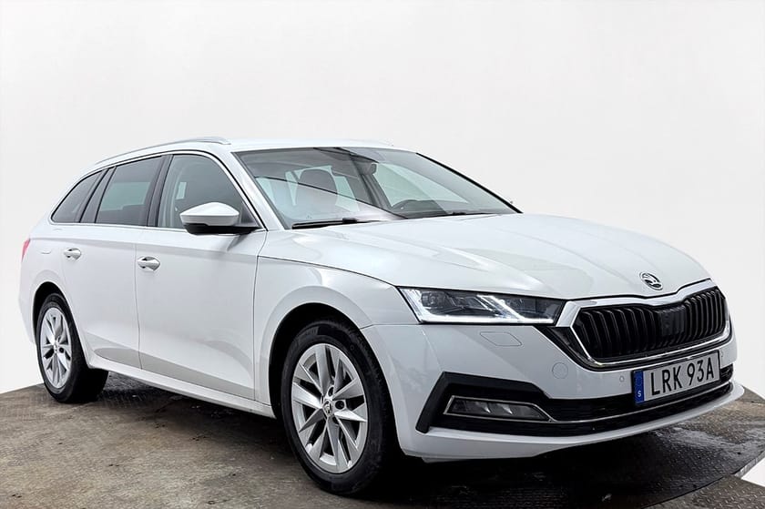 Bild 4 av Škoda Octavia Kombi Skoda 2.0 TDI 4x4 Style Drag Kamera Cockpit Värmare MOMS