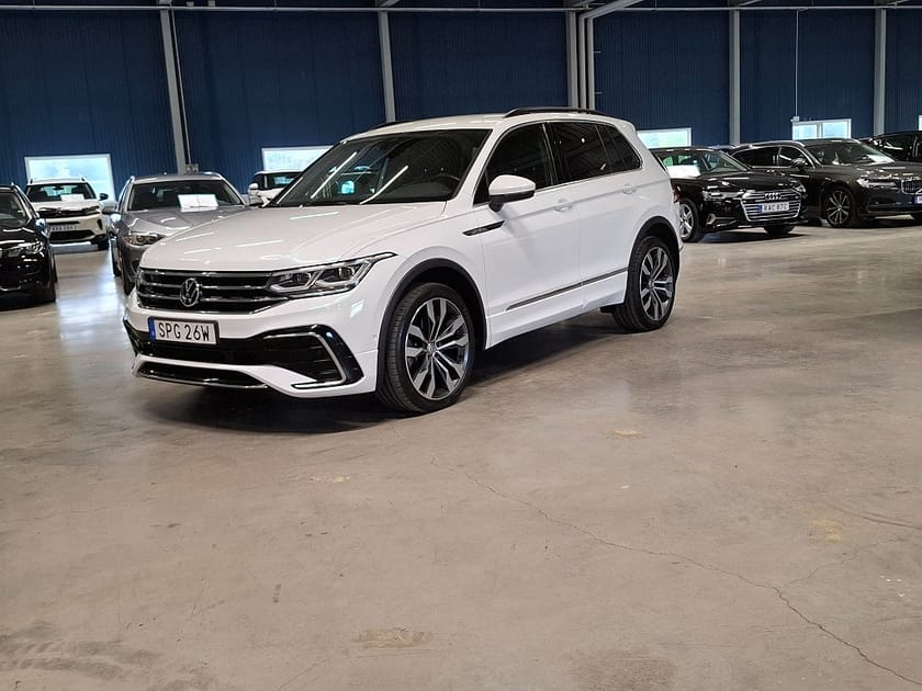 Bild 4 av Volkswagen Tiguan 2.0 TDI DPF SCR 4Motion R-Line V-hjul