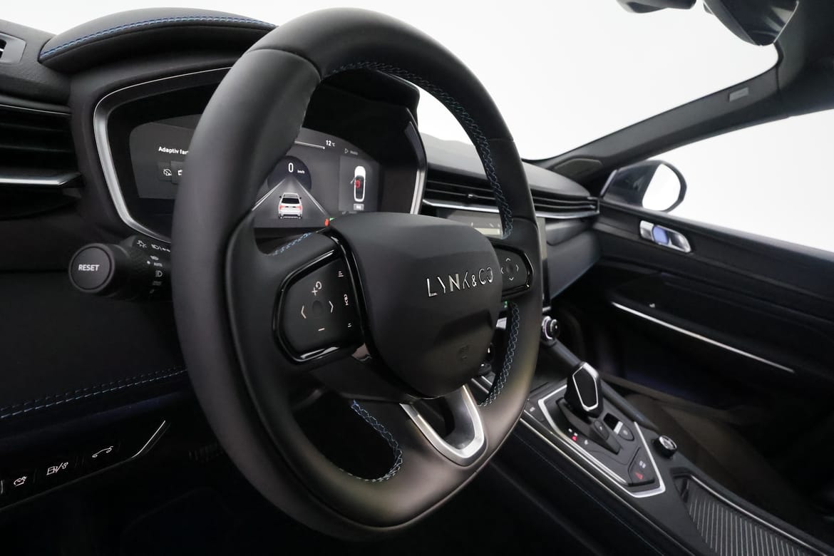 Lynk & Co 01 2023 - miniatyr 14