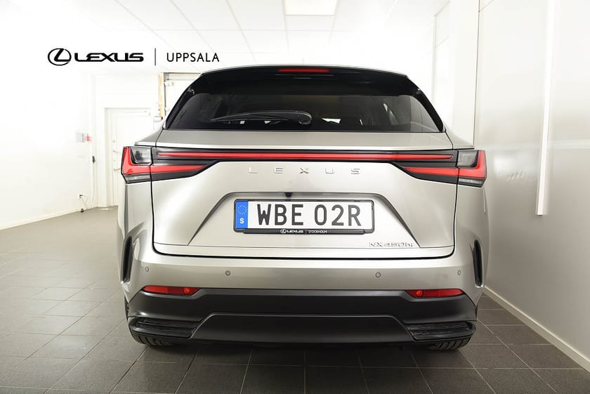 Bild 4 av Lexus NX 450h+ Executive Vinterhjul