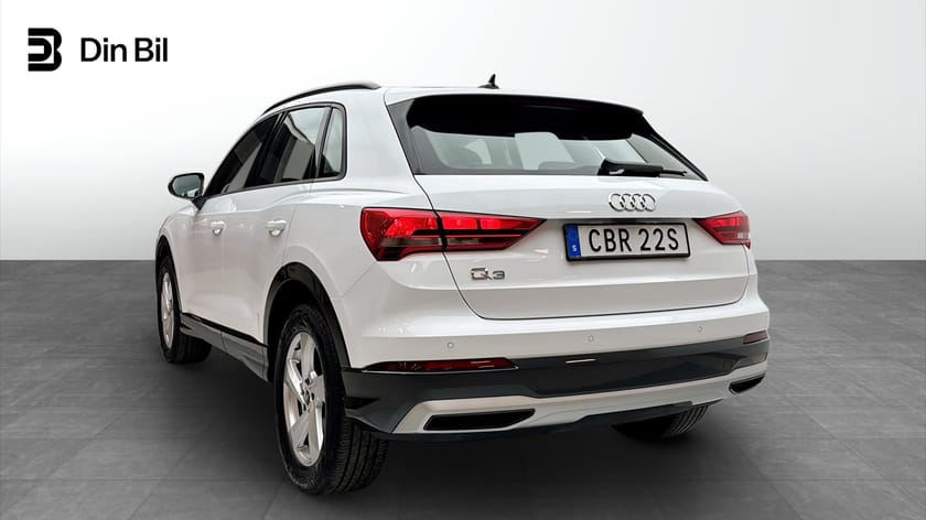 Bild 3 av Audi Q3 35 TFSI 150HK Cockpit Carplay