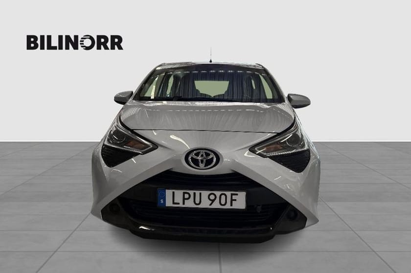 Bild 5 av Toyota Aygo 1,0 5-D X-PLAY M/T SMARTPHONE INTEGRATION