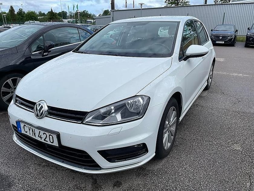 Bild 1 av Volkswagen Golf 5DR R-Line TSI 105HK