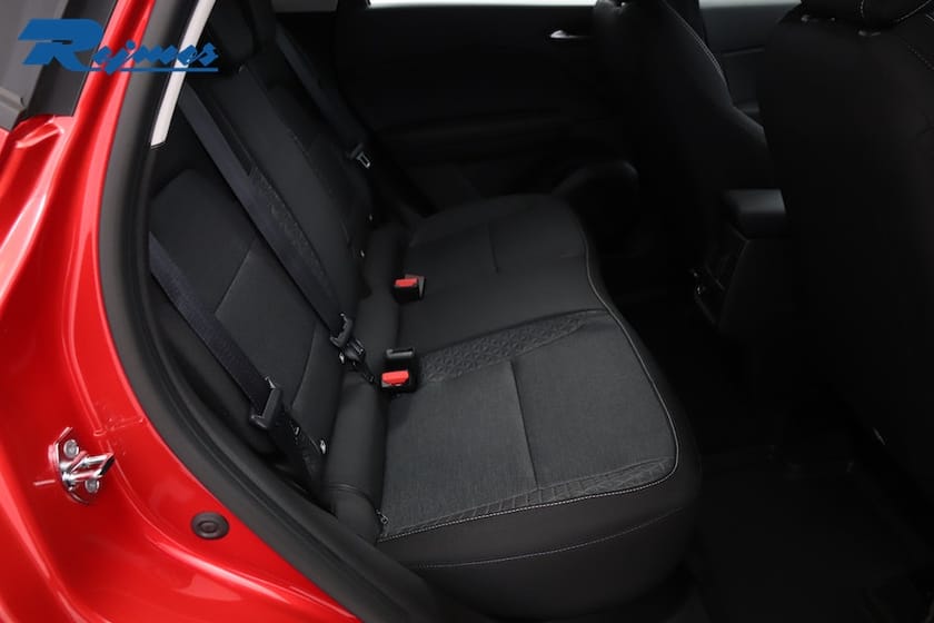Bild 4 av Renault Captur E-TECH Plugin-Hybrid 160 PHEV Zen CVT