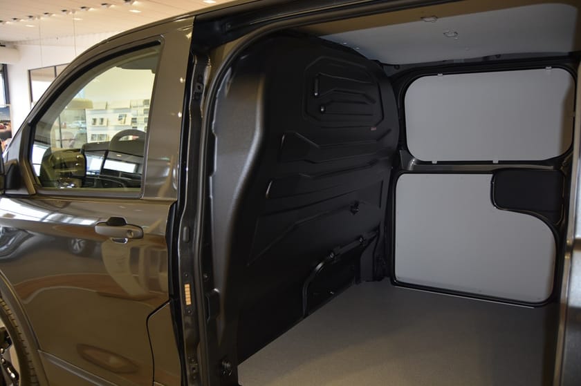 Bild 5 av Volkswagen Transporter skåp L2 TDI 170hk Aut Pan Americana