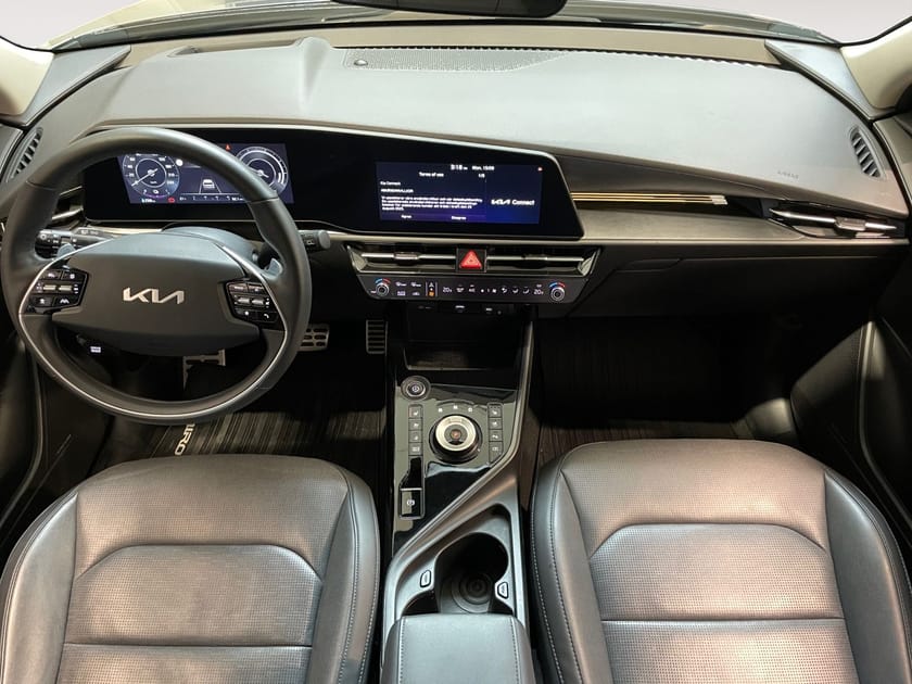 Bild 2 av Kia Niro EV Advance Plus  H/K Skinn Navi B-kamera 204 hk
