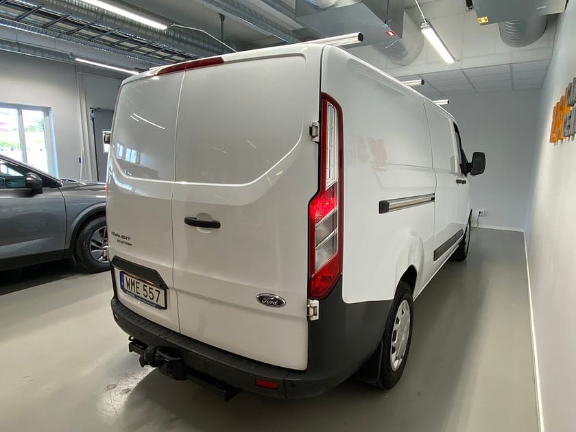 Bild 5 av Ford Transit Custom 290 L2 2.0 TDCi SelectShift Drag Nybes Nyserv