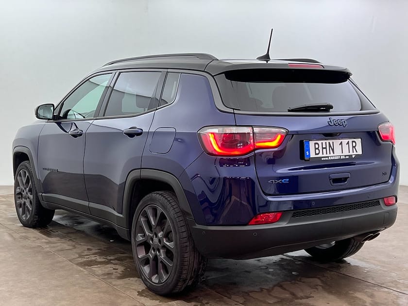 Bild 4 av Jeep Compass 4xe Plug-in Hybrid S 240hk Kamera Alpine Skinn Nyservad