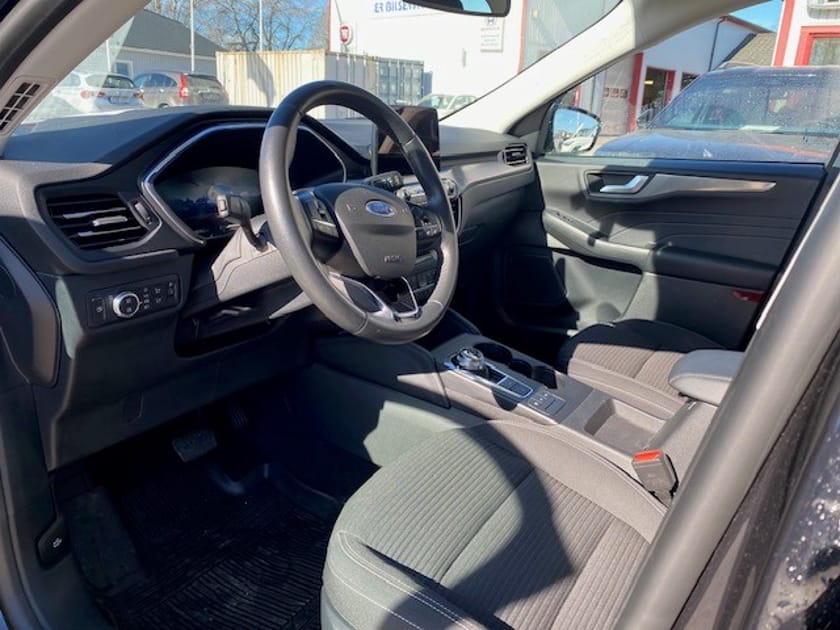 Bild 5 av Ford Kuga Plug-In Hybrid E-CVT, 225 hk, moms