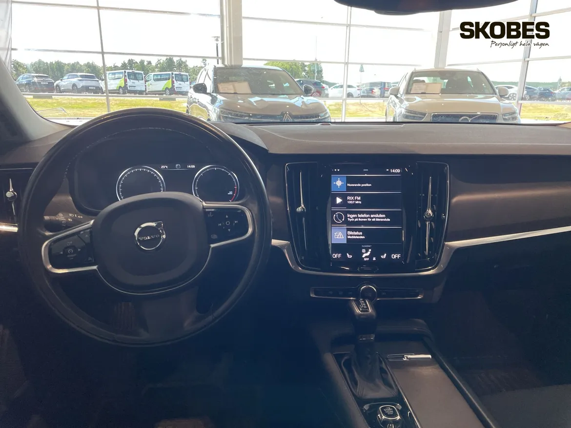 Volvo V90 Cross Country
