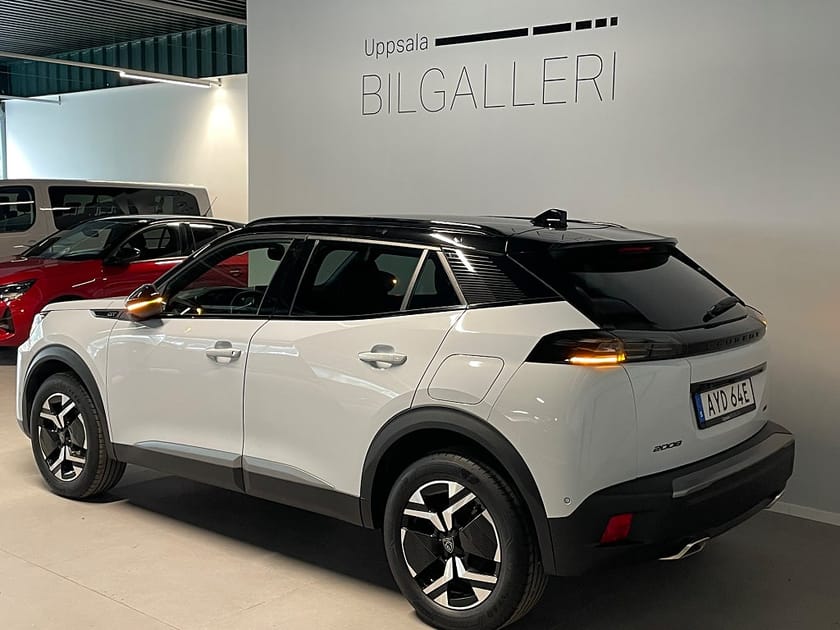 Bild 4 av Peugeot 2008 GT 130HK Bensin Automat Backkamera Adaptiv fart