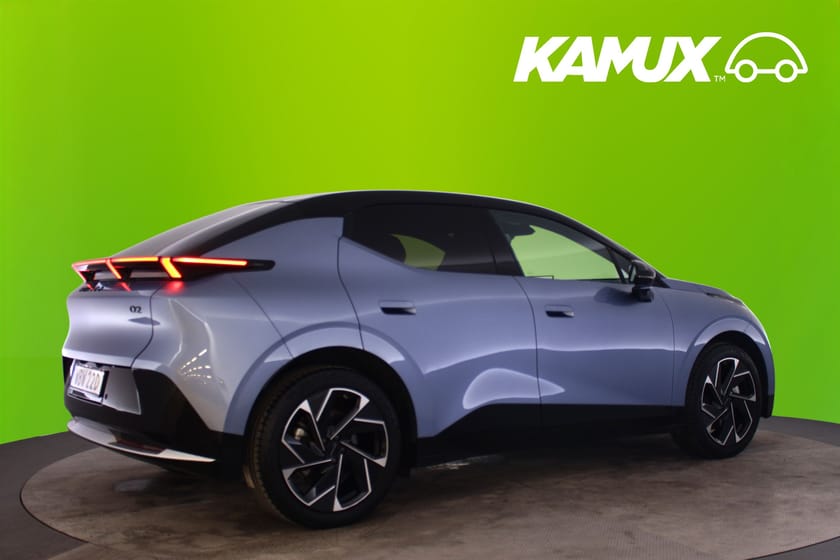 Bild 2 av Lynk & Co 02 EV 66 kWh More 272hk 20" Pano H/K 360 El-Stol Moms