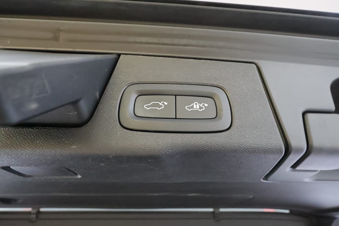 Volvo XC60 2023 - miniatyr 22