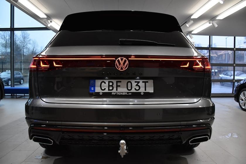 Bild 5 av Volkswagen Touareg R-Line 3.0 V6 TDI 4Motion *DEMO* *SE SPEC*