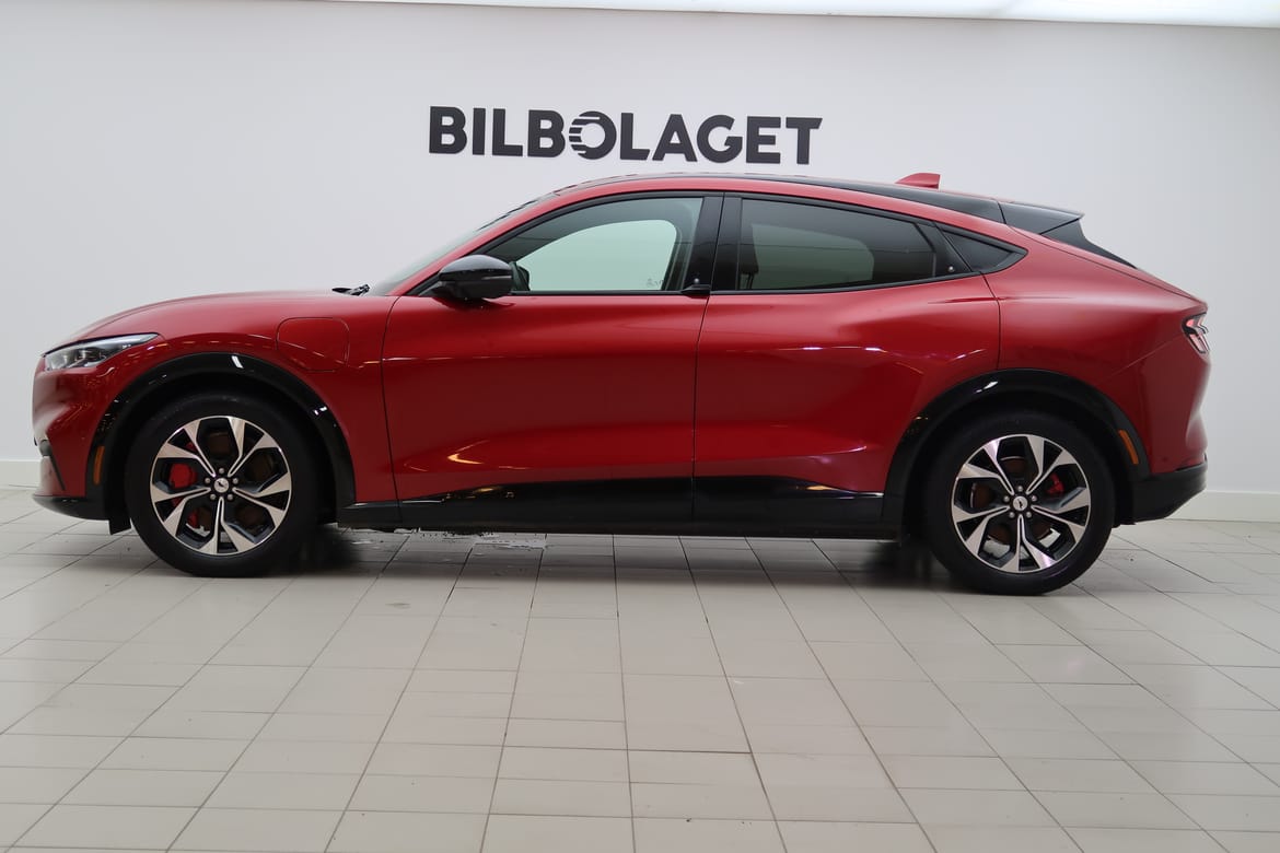 Ford Mustang Mach-E 2022 - miniatyr 2