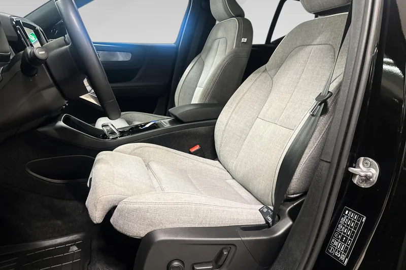 Volvo XC40 Recharge Twin motor bilde 14