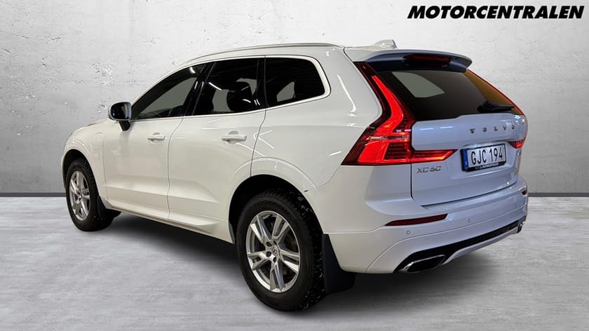 Bild 4 av Volvo XC60 T8 AWD R-Design/Glastak/B&W/V-Hjul/Luft