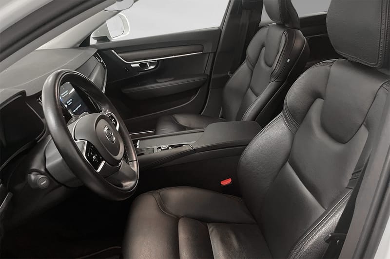 Volvo V90 Cross Country
