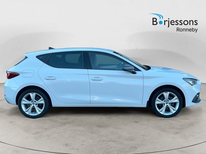 Bild 2 av SEAT Leon 1,5 TGI FR 130hk 5D Rattvärme