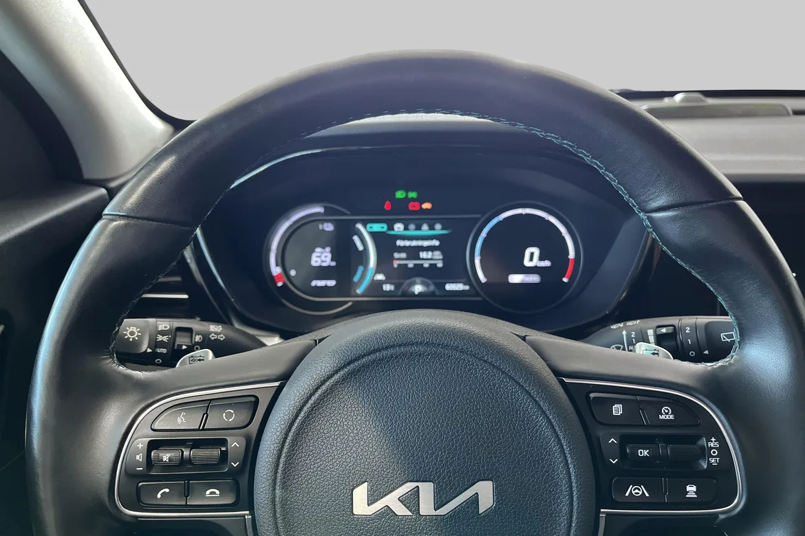 picture of a car