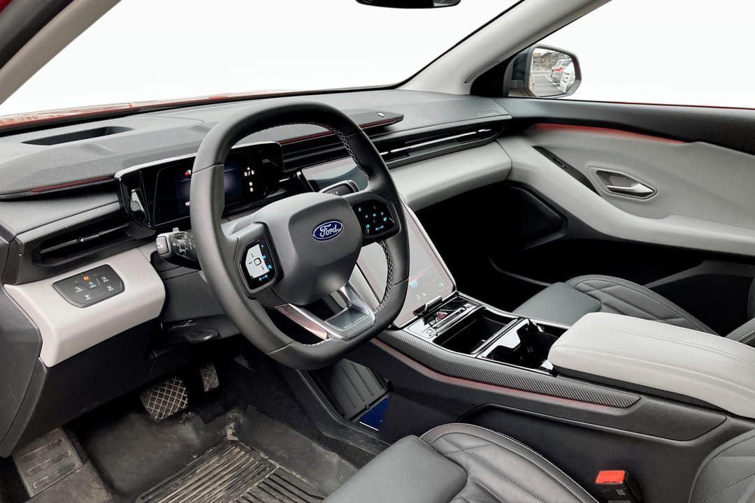 Ford Explorer EV Extended Range RWD