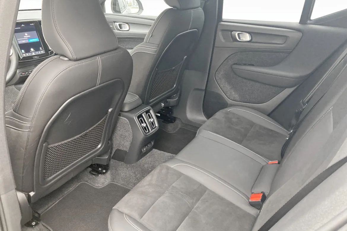 Volvo EX40 Twin Motor Performance