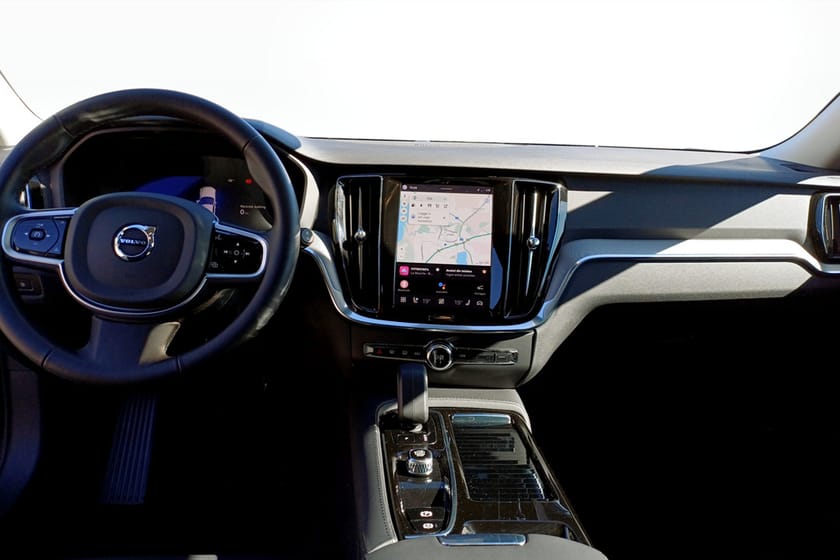 Bild 4 av Volvo V60 T6 Plus Dark Nordic Edition