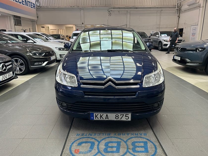 Bild 2 av Citroën C4 1.6 HDiF EGS 13.394 Mil Automat