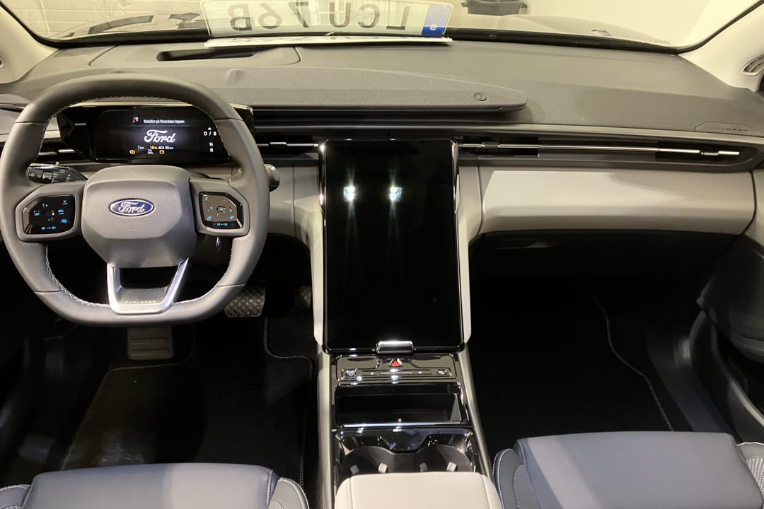 Ford Explorer EV Extended Range RWD