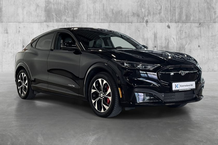 Bilde 3 av Ford Mustang Mach-E Standard Range AWD AWD/Hengerfeste/ 2 års Garanti/El Seter/Ryggekamera