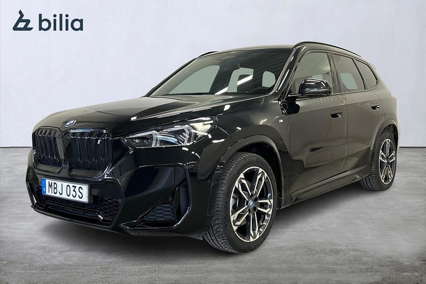 Bild 1 av BMW iX1 xDrive30 xDrive30/M Sport/Pano/H&K/HUD/SE SPEC