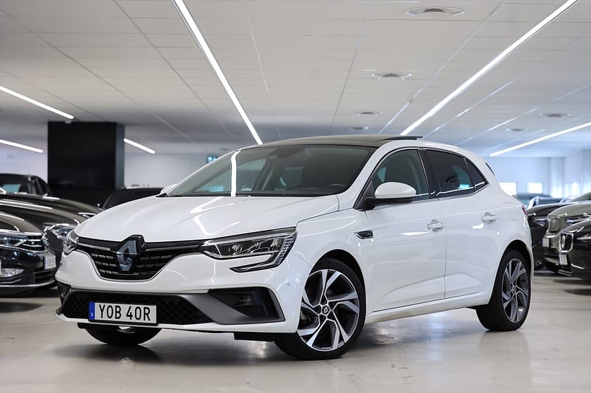 Bild 3 av Renault Mégane E-TECH Plug-in 1.6 160hk RS Line Pano Navi B-Kamera