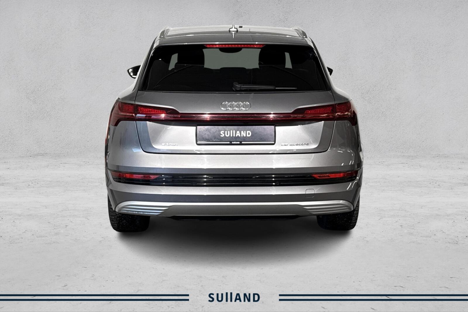 Thumnail bilde 3 av Audi e-tron 55 quattro