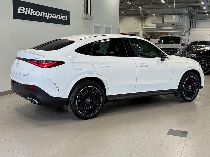 Bild 3 av Mercedes-Benz GLC 300 d e Coupé 4MATIC 9G-Tronic AMG Line Advanced Plus