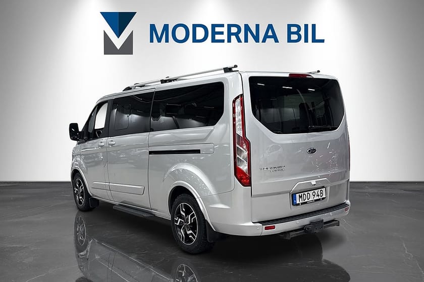 Bild 4 av Ford Tourneo Custom 320 2.0 185hk Titanium L2 Handikappanpassad