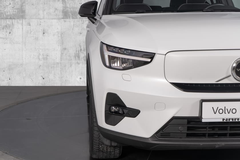 Bilde 5 av Volvo XC40 Recharge Twin motor Plus 408 hk. Varmepumpe/VOC/Krok/Induktiv lader
