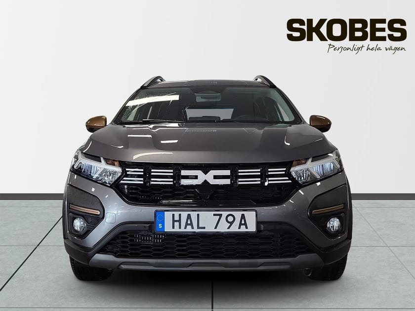 Bild 2 av Dacia Jogger 7-sätes TCe 110 Extreme 7 platser II